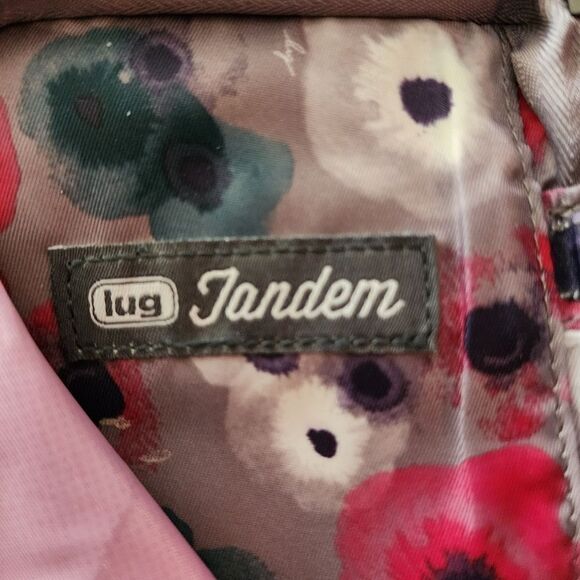 Lug Tandem Wristlet - Picture 6 of 6